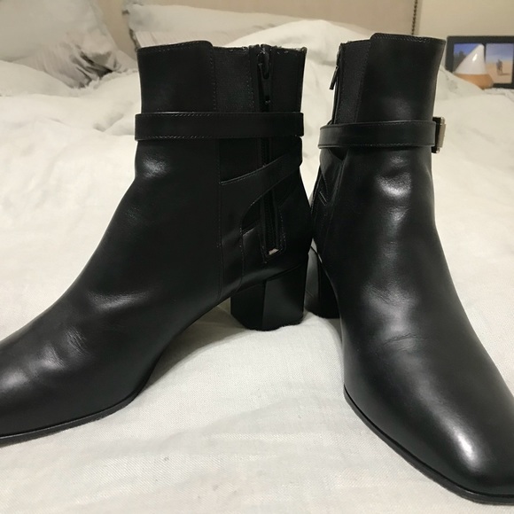 Gianvito Rossi buckle-strap ankle boots - Picture 3 of 8